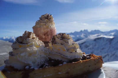 Toussuire Loisirs winter iced delicacies Les Sybelles